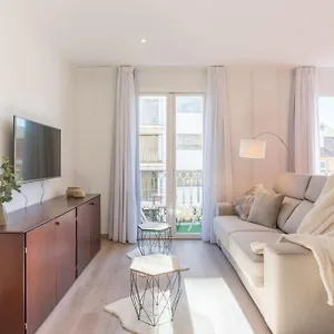 https://urbe10-premium-atarazanas-2-bedrooms-apartment.1costadelsol.com