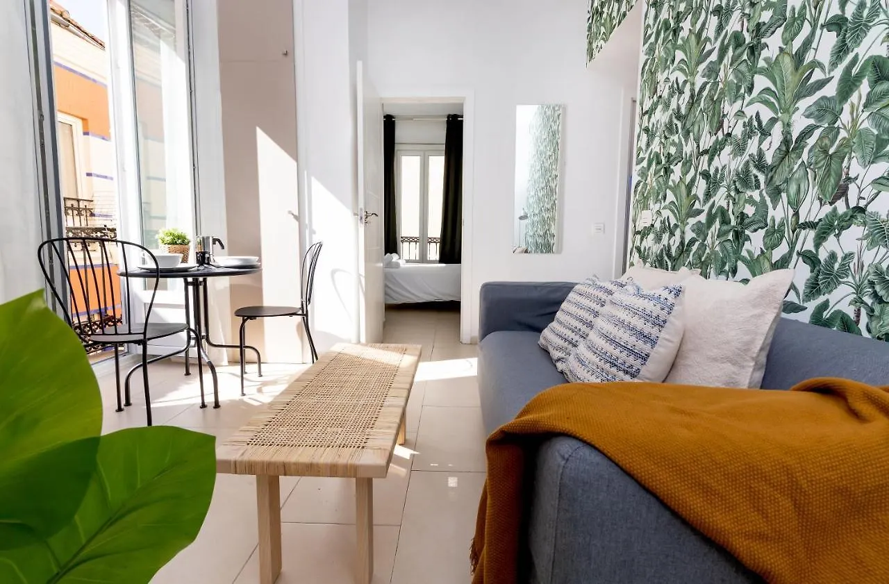 Apartment Alojamientos Juan De Padilla Llg Malaga Spain